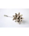 Daisy flower Lapel Pin for Men, wedding boutonniere, Light Grey Alcantara®